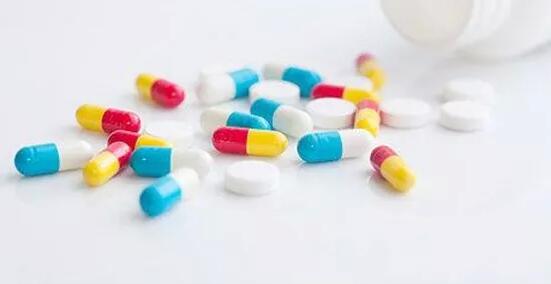 药品包衣片、胶囊剂掰开服用危害有哪些.jpg