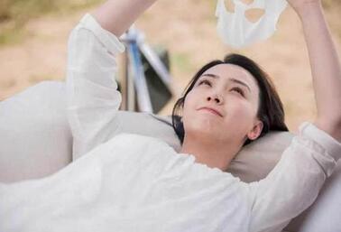 何为鸡皮肤 鸡皮肤女性朋友应该如何护肤.jpg